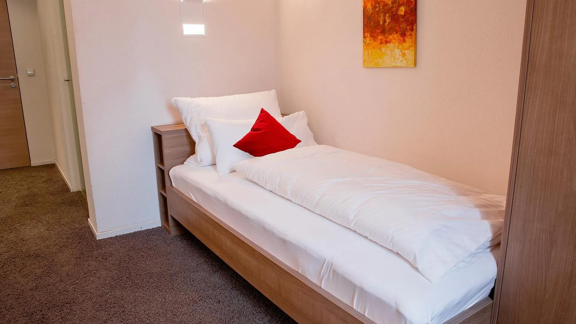 Hotel Gasthof Krone Bissingen  Germania